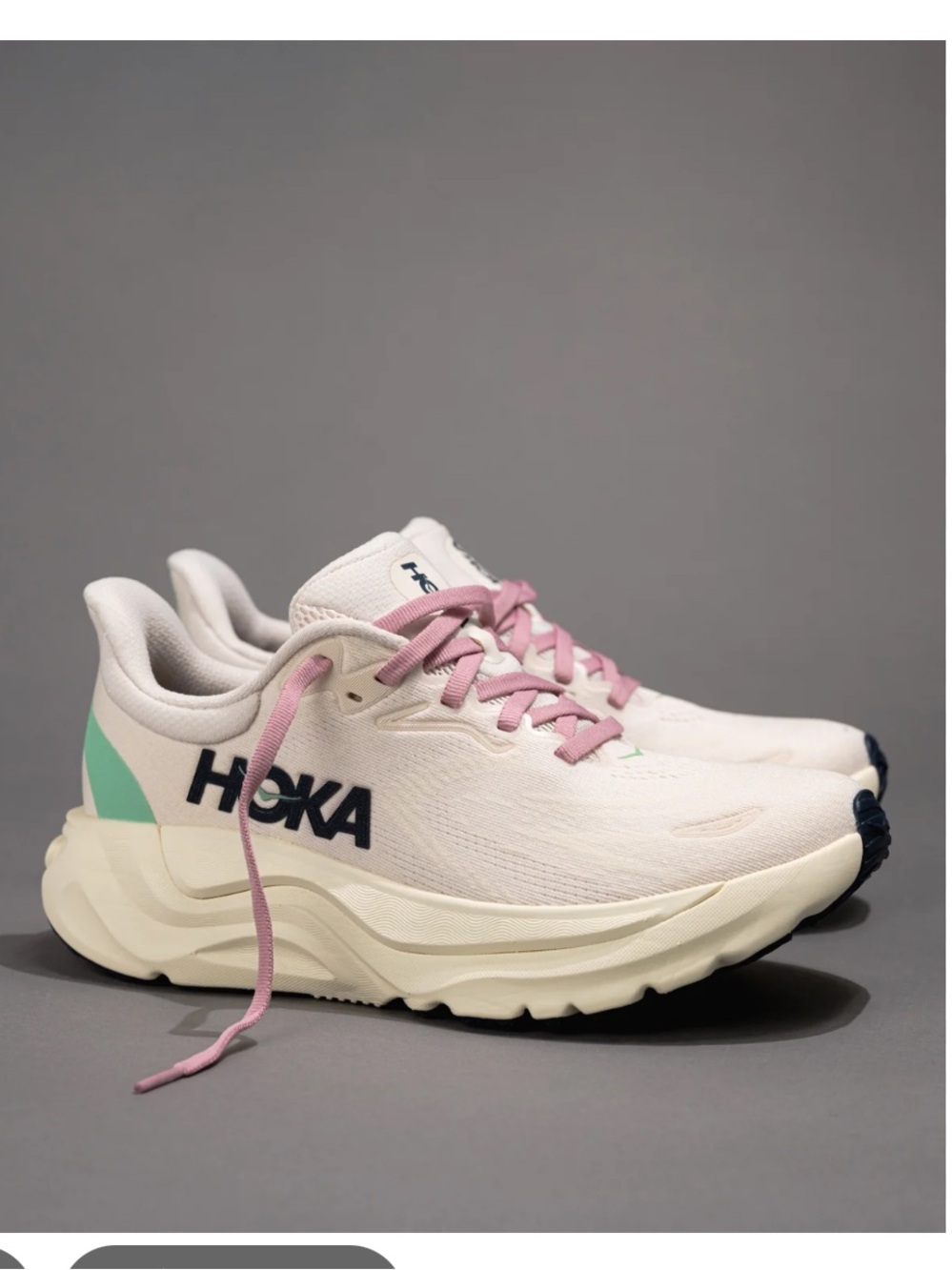 Hoka Women's Arahi 8 Running Shoe - Rose Cream/Alabaster Size 7.5